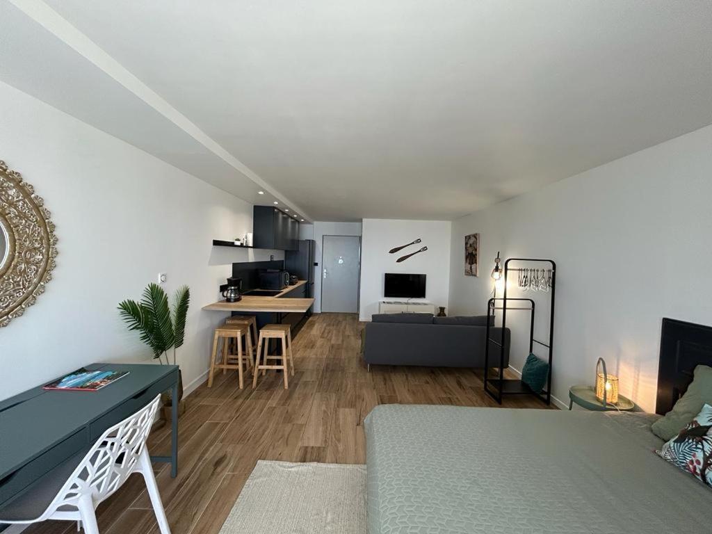 Appartement Luxe Ocean View 9403 Куль-де-Сак Экстерьер фото